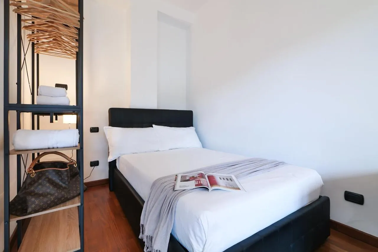 Contempora Apartments - Monolocale Con Terrazza Via F. De Sanctis, 41 Mediolan